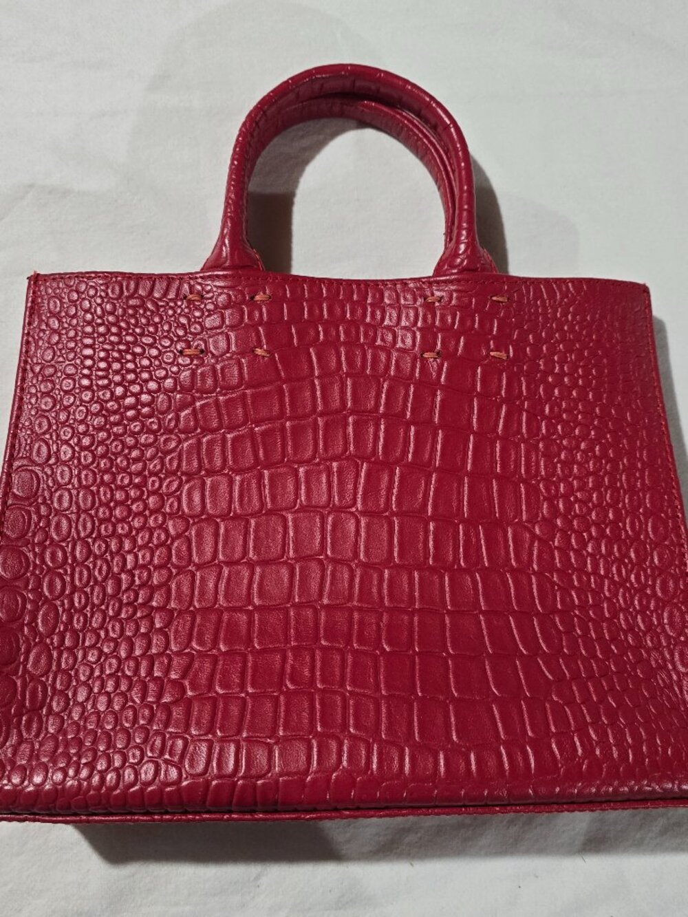 Sarah Stewart Red Croc Embossed Leather Tote Bag – Structured Designer Handbag